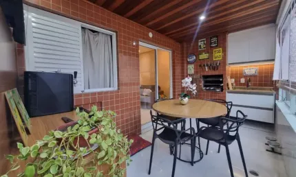 3 dormitórios, suíte 2 vagas privativas, apenas 100 metros do mar