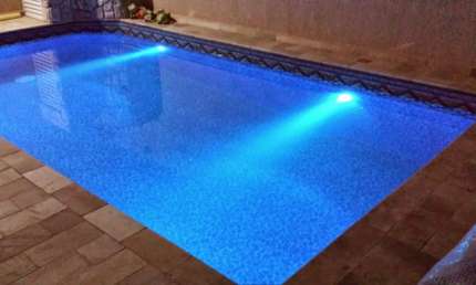 Lindíssima Casa Com Piscina + Suíte Deluxe casal com Hidro!!! Sua casa está aqui!