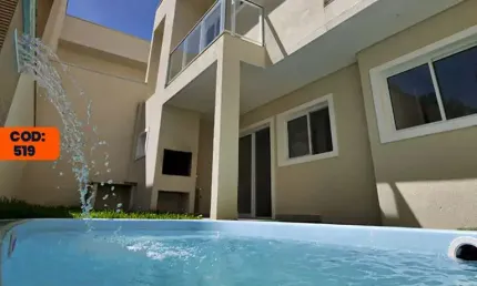 Casa à venda na Rua 230 (Vicente Pizon), 424, Barra do Sai, Itapoá