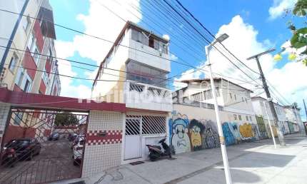Casa com 2 quartos à venda na Avenida Luiz Tarquínio, 2, Boa Viagem, Salvador