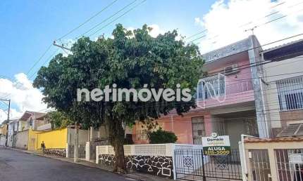 Casa comercial com 2 salas para alugar na Rua Gersino Coelho, 10, Matatu, Salvador