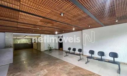 Prédio com 65 salas para alugar na Avenida Presidente Castelo Branco, Nazaré, Salvador