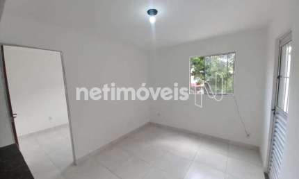 Apartamento com 2 quartos para alugar na Rua Machado Monteiro, 103, Roma, Salvador