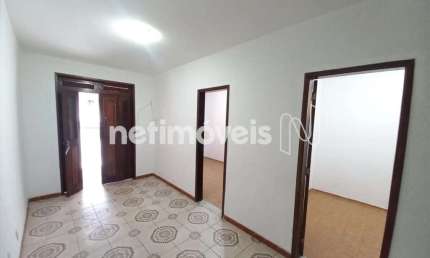 Apartamento com 3 quartos para alugar na Rua Oriental, 42, Liberdade, Salvador