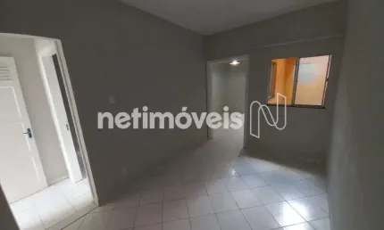 Apartamento com 3 quartos para alugar na Rua Haroldo de Sá, 11, Uruguai, Salvador