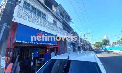 Apartamento com 2 quartos para alugar na Rua Luiz Régis Pacheco, 11, Uruguai, Salvador
