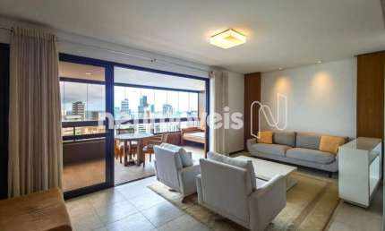 Apartamento com 4 quartos para alugar na Rua Plínio Moscoso, Jardim Apipema, Salvador