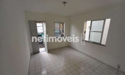 Apartamento com 2 quartos para alugar na Rua Rio de Contas, 34, Monte Serrat, Salvador