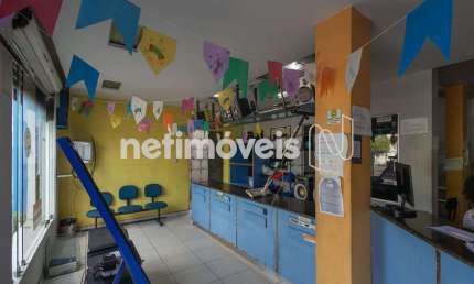 Ponto comercial com 3 salas para alugar na Avenida Fernandes da Cunha, Roma, Salvador