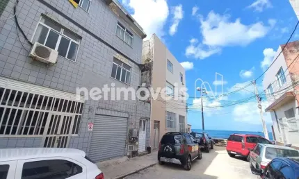 Apartamento com 3 quartos para alugar na Rua Fernando Alves, 11, Roma, Salvador