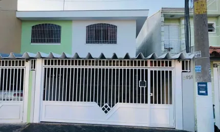 Casa com 3 quartos à venda na Rua Clarinda Maria de Oliveira, --, Jardim Guanca, São Paulo, 163 m2 por R$ 900.000