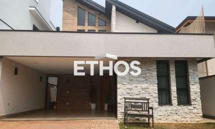 Casa terrea de 252m2 no condominio Brisas de Jundiai