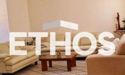 Casa de alto padrao no Jardim Paulista I por R$ 1.298,000,00, aceita permuta por apartamento ate R$ 850.000,00