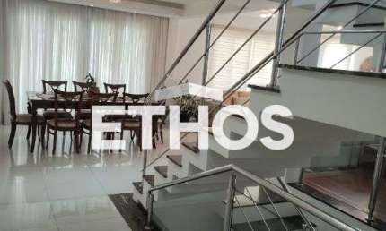 Casa a venda no Condominio Portal do Paraiso II em Jundiai R$ 2.390.000,00