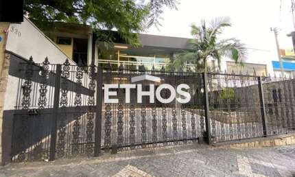 Casa comercial com localizacao privilegiada em Jundiai - Para Venda