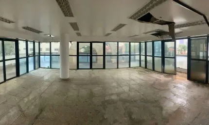 Prédio com 12 salas para alugar na Rua Pascal, 1937, Campo Belo, São Paulo por R$ 35.000