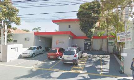 Casa comercial com 1 sala para alugar na Avenida Adolfo Pinheiro, 1637, Santo Amaro, São Paulo por R$ 29.989