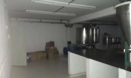 Prédio com 6 salas para alugar na Rua Tomé Andrade, 235, Jardim Miriam, São Paulo por R$ 9.000