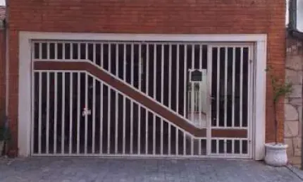 Casa com 2 quartos à venda na Rua Ibertioga, 97, Jardim Monte Kemel, São Paulo por R$ 650.015