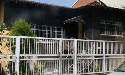 Casa em condomínio fechado com 4 quartos para alugar na Rua Apeu, 263, Vila Brasílio Machado, São Paulo por R$ 7.606