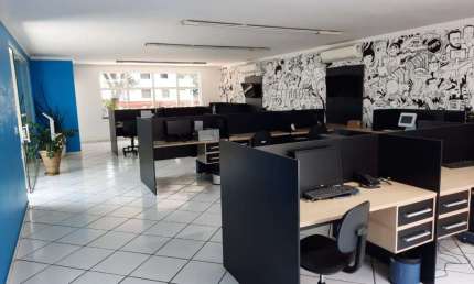 Casa comercial com 6 salas à venda na Rua Professor José Maria Calazans Nogueira, 239, Parque São Domingos, São Paulo por R$ 2.650.015