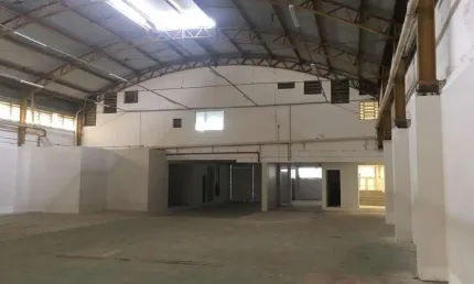 Barracão / Galpão / Depósito com 4 salas para alugar na Rua James Holland, 380, Barra Funda, São Paulo por R$ 39.000