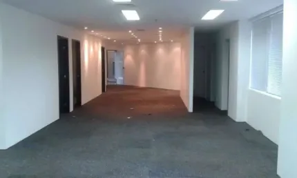Sala comercial com 2 salas para alugar na Rua Luigi Galvani, 200, Cidade Monções, São Paulo por R$ 9.359