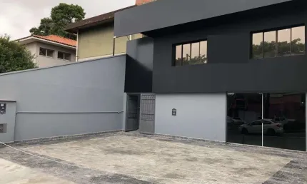 Ponto comercial com 4 salas para alugar na Rua Antônio Gomide, 122, Planalto Paulista, São Paulo por R$ 16.006