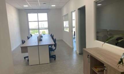 Sala comercial com 2 salas para alugar na Avenida Doutor Chucri Zaidan, 1550, Vila Cordeiro, São Paulo por R$ 5.814