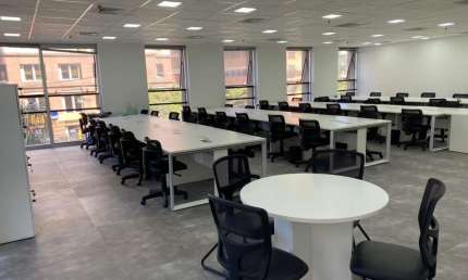 Sala comercial com 5 salas para alugar na Rua Alexandre Dumas, 2220, Chácara Santo Antônio, São Paulo por R$ 22.914