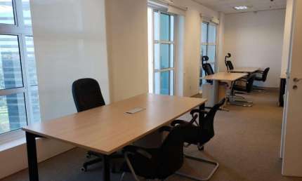 Sala comercial com 4 salas para alugar na Avenida Doutor Chucri Zaidan, 1550, Vila Cordeiro, São Paulo por R$ 13.506
