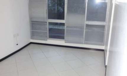 Sala comercial com 4 salas para alugar na Rua Vergueiro, 981, Liberdade, São Paulo por R$ 2.927