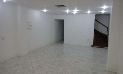 Casa comercial com 4 salas para alugar na Rua dos Otonis, 553, Vila Clementino, São Paulo por R$ 5.006