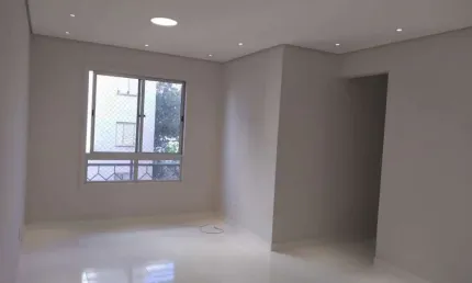 Apartamento com 2 quartos à venda na Rua Mercedes Salano Castineiras, 21, Jardim Patente Novo, São Paulo por R$ 320.022
