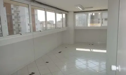 Sala comercial com 5 salas para alugar na Rua Pamplona, 1018, Jardim Paulista, São Paulo por R$ 8.027