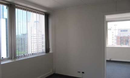 Sala comercial com 1 sala para alugar na Avenida Paulista, 2001, Bela Vista, São Paulo por R$ 5.030