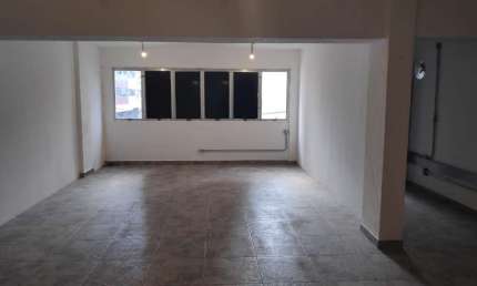 Sala comercial com 1 sala para alugar na Rua Galvão Bueno, 387, Liberdade, São Paulo por R$ 2.627