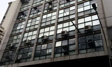 Sala comercial com 9 salas à venda na Praça da República, 468, República, São Paulo por R$ 780.009