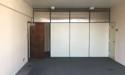 Sala comercial com 1 sala para alugar na Praça Ramos de Azevedo, 206, República, São Paulo por R$ 4.527