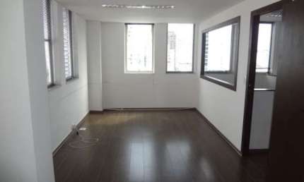 Sala comercial com 5 salas para alugar na Rua Henrique Schaumann, 286, Pinheiros, São Paulo por R$ 8.027