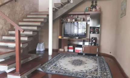 Casa com 3 quartos para alugar na Avenida Padre Lourenço, 835, Vila Dalila, São Paulo por R$ 5.006