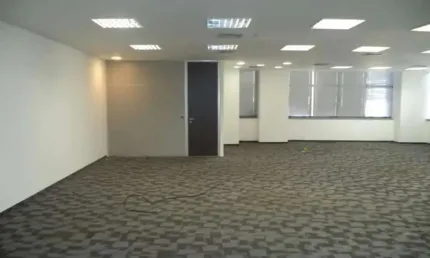 Sala comercial com 1 sala para alugar na Avenida das Nações Unidas, 11633, Brooklin Paulista, São Paulo por R$ 6.922