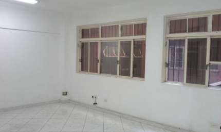 Sala comercial com 1 sala para alugar na Rua da Liberdade, 113, Liberdade, São Paulo por R$ 809