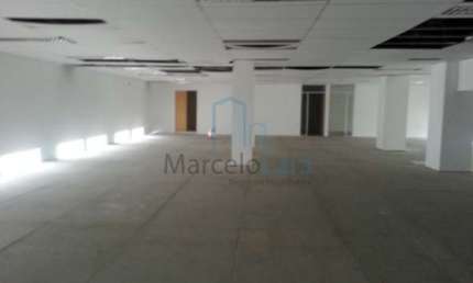 Sala comercial com 1 sala para alugar na Rua Sete de Abril, 230, República, São Paulo por R$ 24.387