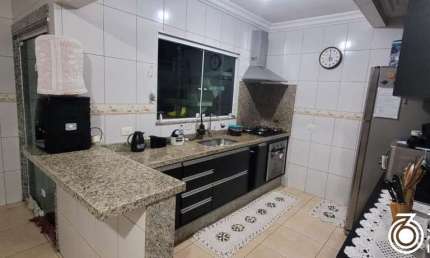 Sobrado para Venda em Santo André, Vila Linda, 3 dormitórios, 1 suíte, 3 banheiros, 6 vagas
