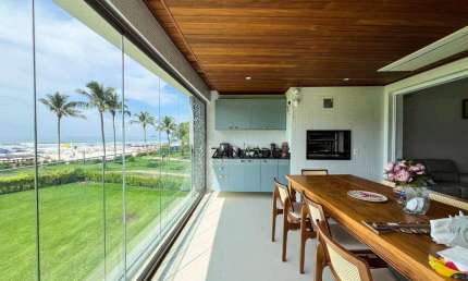Apartamento pé na areia à venda e locação em Riviera de São Lourenço