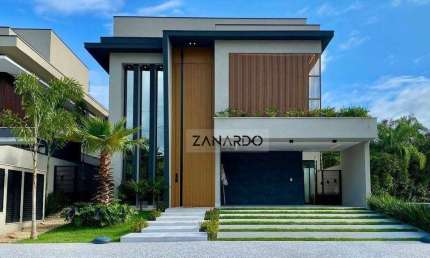 Casa de alto padrão próxima a praia à venda em Riviera de São Lourenço