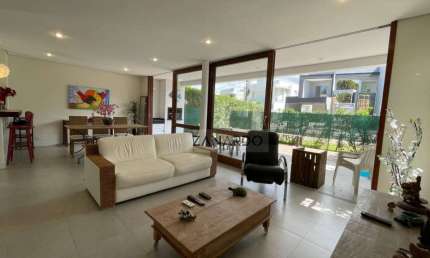 Village moderno 4 dormitórios sendo 2 suítes à venda, 232 m² por R$ 2.415.000 - Riviera de São Lourenço - Bertioga/SP