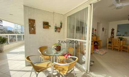 Apartamento à 50m da praia em Riviera de São Lourenço