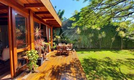 Casa com 4 quartos à venda no Centro, Penha 